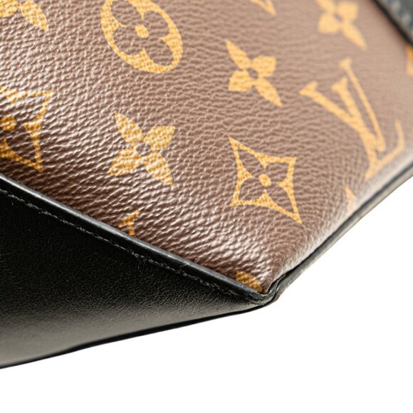 LOUIS VUITTON Black Monogram Leather Tote Bag - Picture 4 of 10